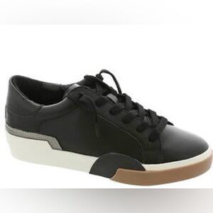 Dolce Vita Sneakers